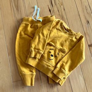 Disney sweatpants outfit, Winnie The Pooh, Yellow, sz 2T